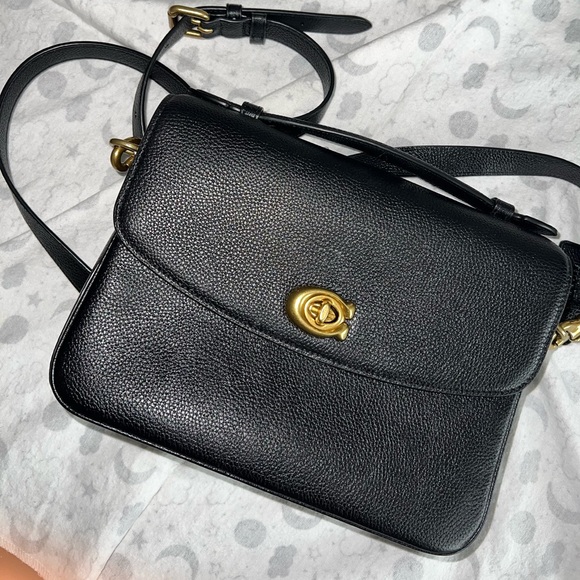Coach Handbags - Like new Coach Cassie